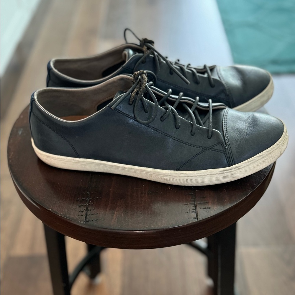 Cole Haan Blue Grand Crosscourt Leather Tennis Shoes. - Picture 3 of 7